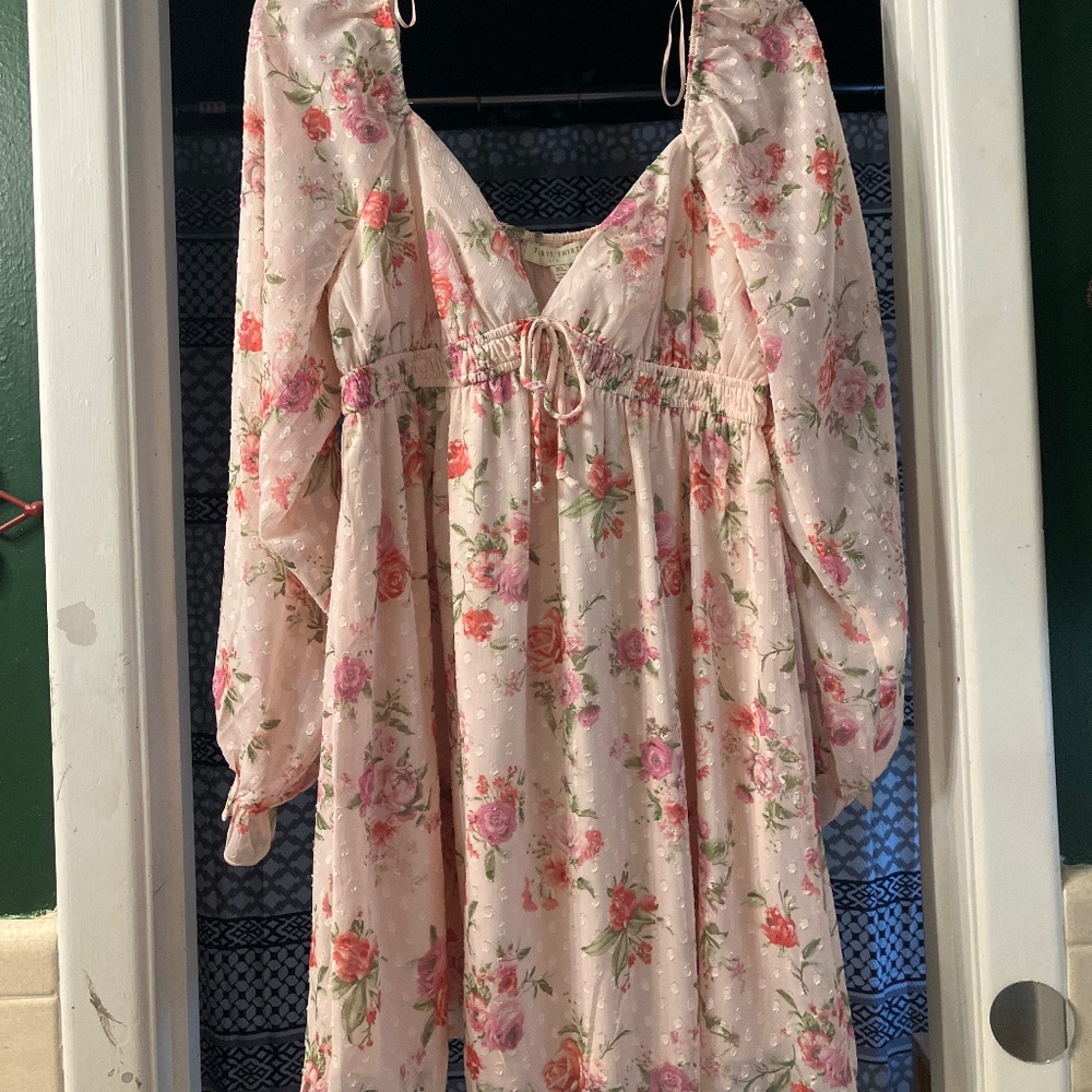 Floral pink spring dress